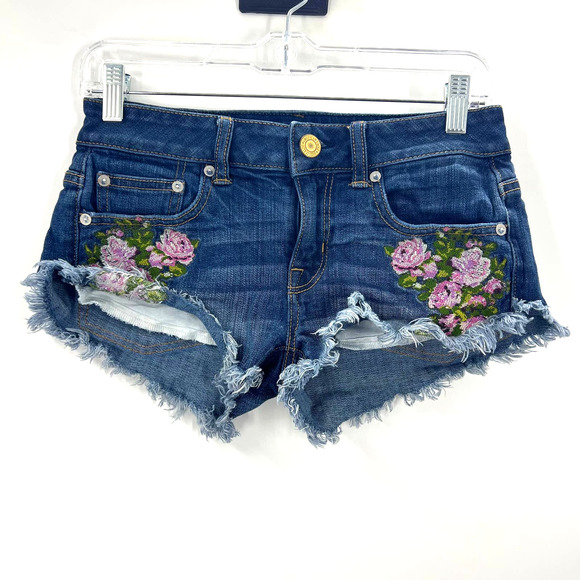 American Eagle Stretch Denim Fringe Cutoff Shorts Embroidered Floral Women's 00 - Picture 1 of 12